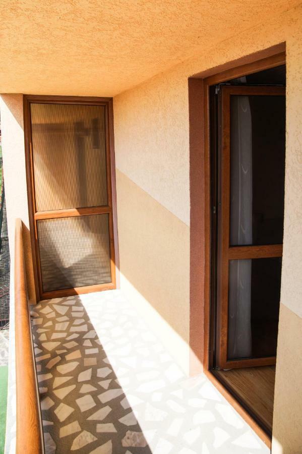 Pensiunea Nicol Hotel Valea Iasului Luaran gambar