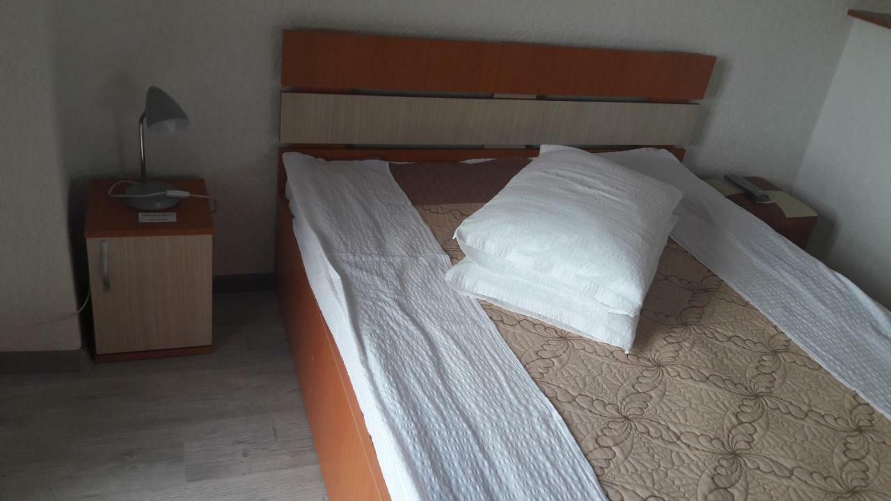 Pensiunea Nicol Hotel Valea Iasului Luaran gambar